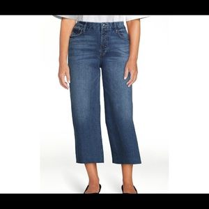 Time and Tru size 4 High Rise, wide leg jeans